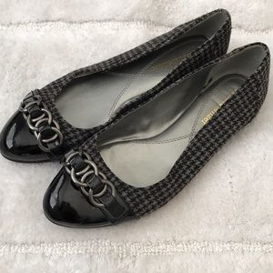 Naturalizer flats